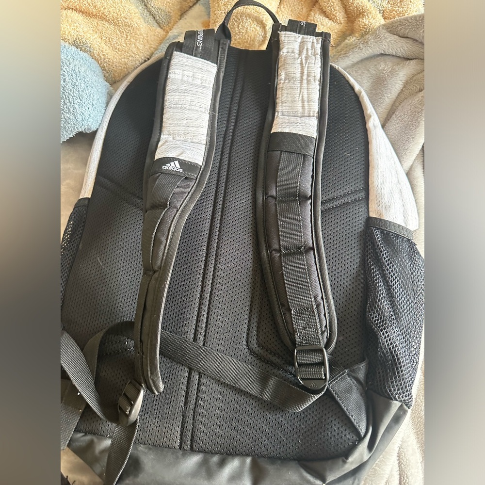 Adidas Backpack - Picture 2 of 6